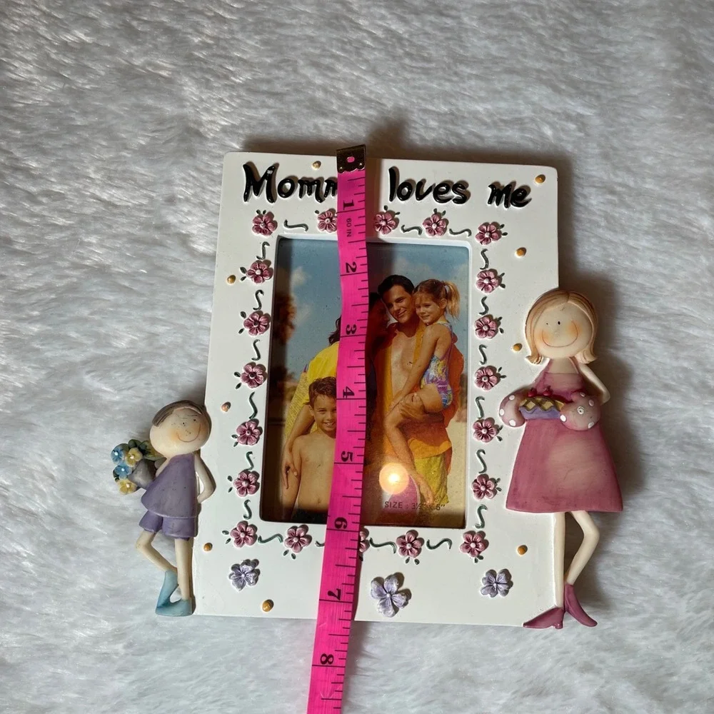 Mommy Loves Me Hand Painted 3D Ceramic Floral Picture Frame 3.5x5 Cotagecore